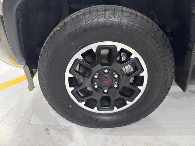 Used 2024 Toyota Tacoma TRD Off-Road w/ TRD Off Road Upgrade Package image 39