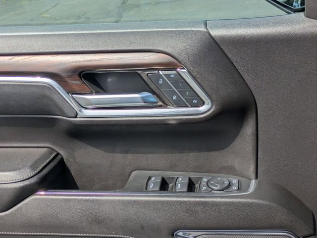 Used 2024 GMC Sierra 1500 SLT w/ SLT Premium Plus Package AWD/4WD image 12