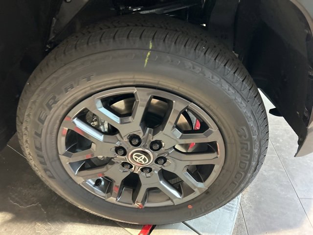 New 2026 Toyota Tundra Platinum image 17