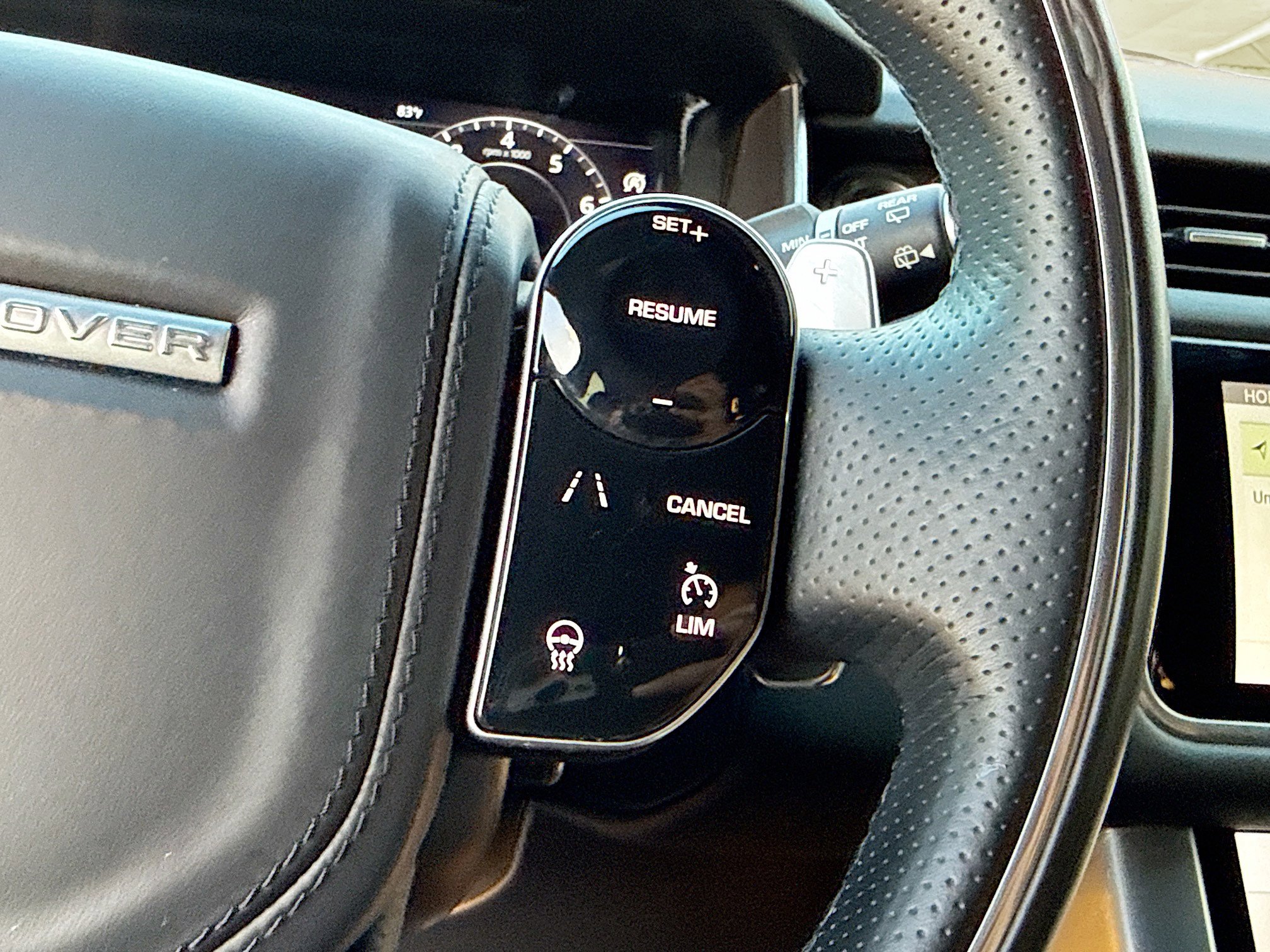 Used 2022 Land Rover Range Rover Sport HSE Silver Edition image 37