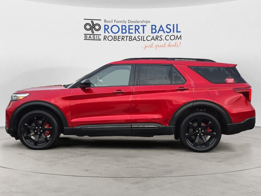 Used 2022 Ford Explorer ST w/ ST Street Pack image 2