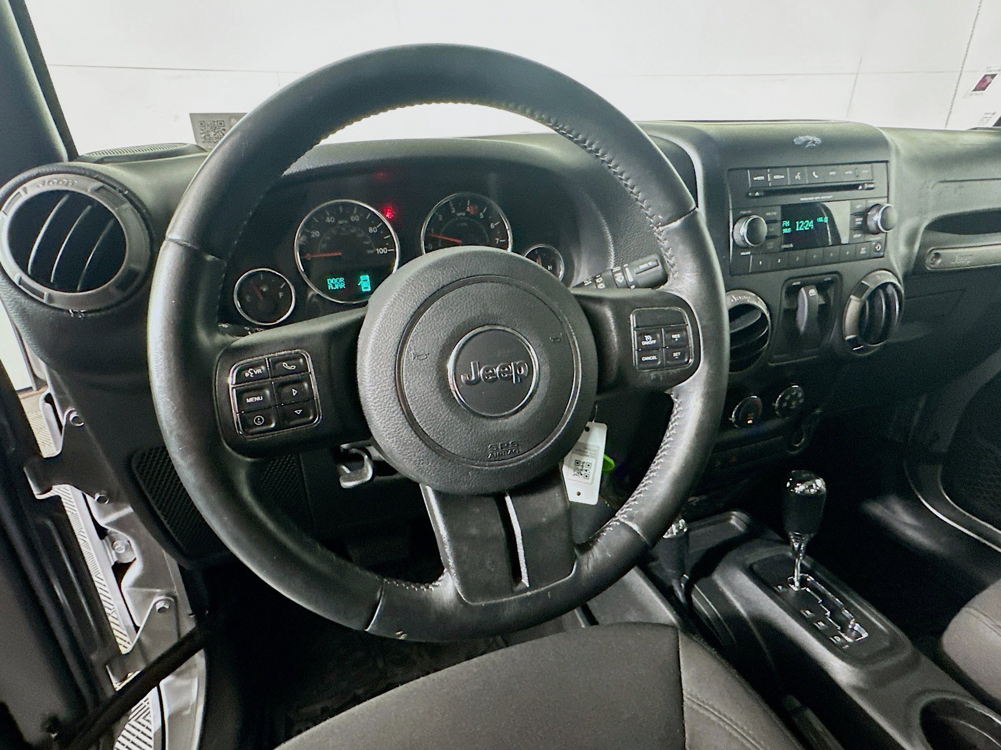 Used 2016 Jeep Wrangler Sport w/ Quick Order Package 24S AWD/4WD image 17