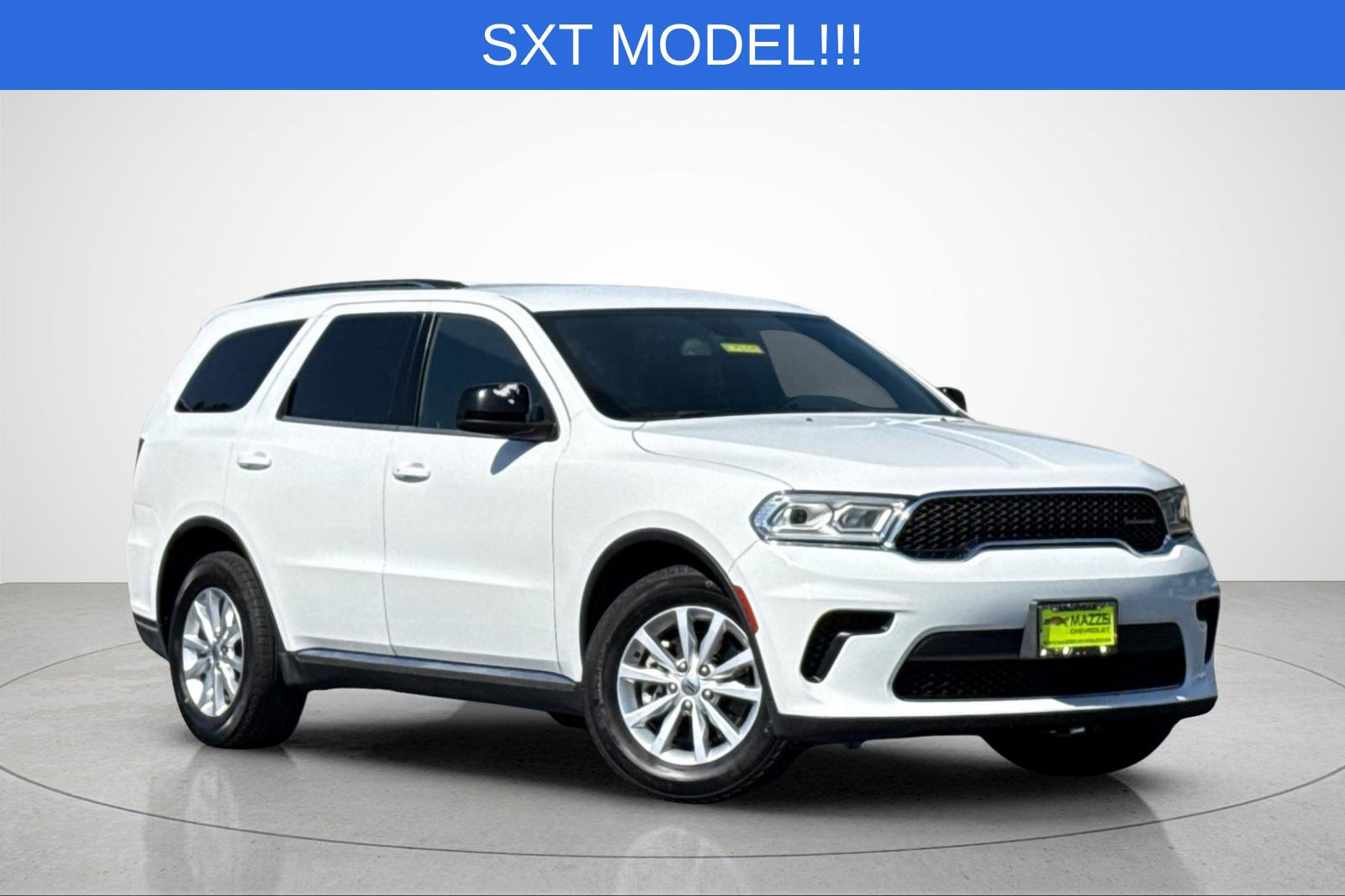 Used 2023 Dodge Durango SXT RWD image 2