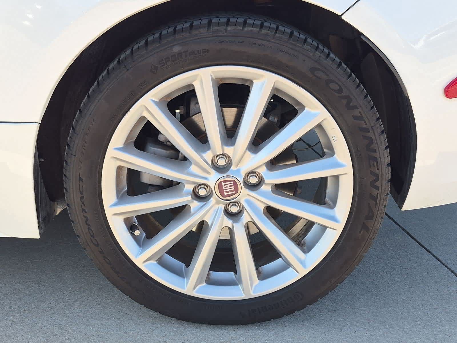Used 2017 FIAT 124 Spider Lusso RWD image 14