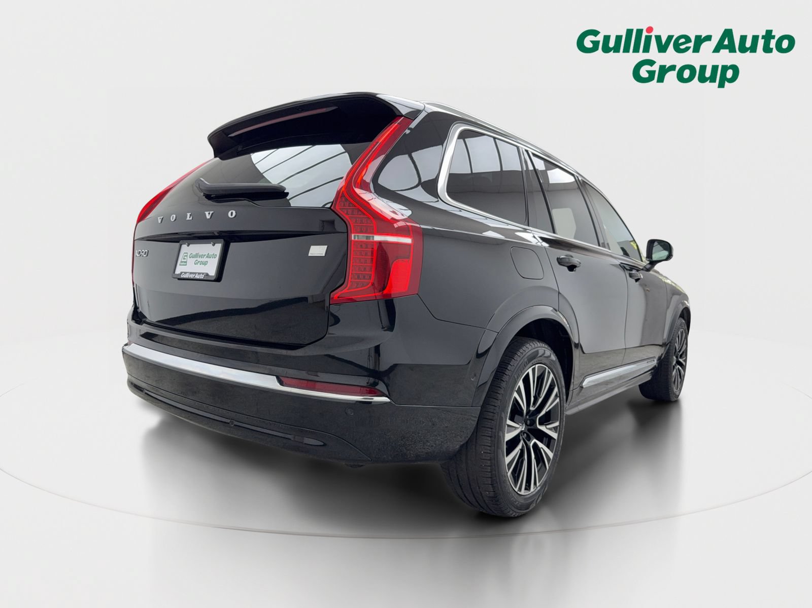 Used 2024 Volvo XC90 T8 Plus AWD/4WD image 8