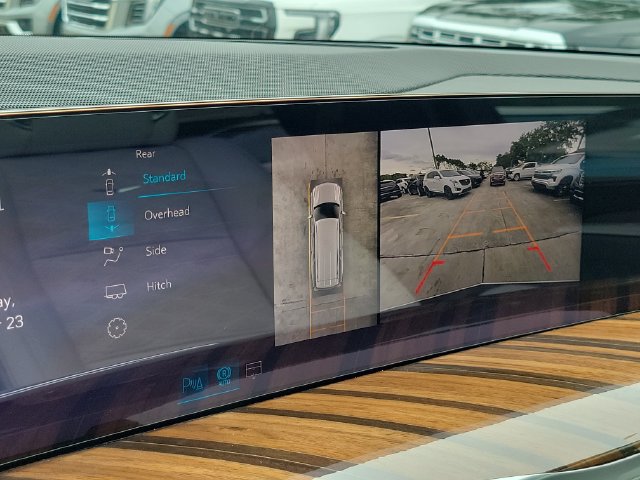 New 2026 Cadillac Escalade ESV Platinum Sport RWD image 11
