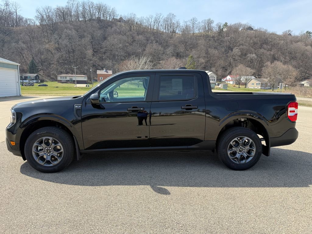 New 2026 Ford Maverick XLT w/ XLT Luxury Package AWD/4WD image 8