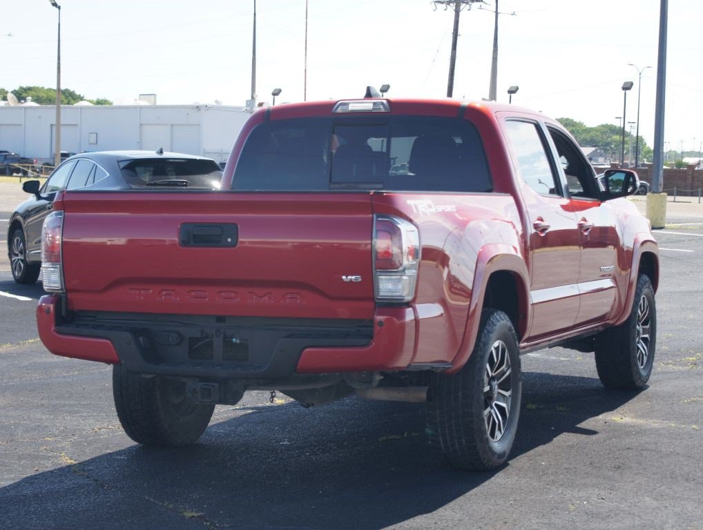 Used 2020 Toyota Tacoma TRD Sport w/ Technology Package RWD image 18