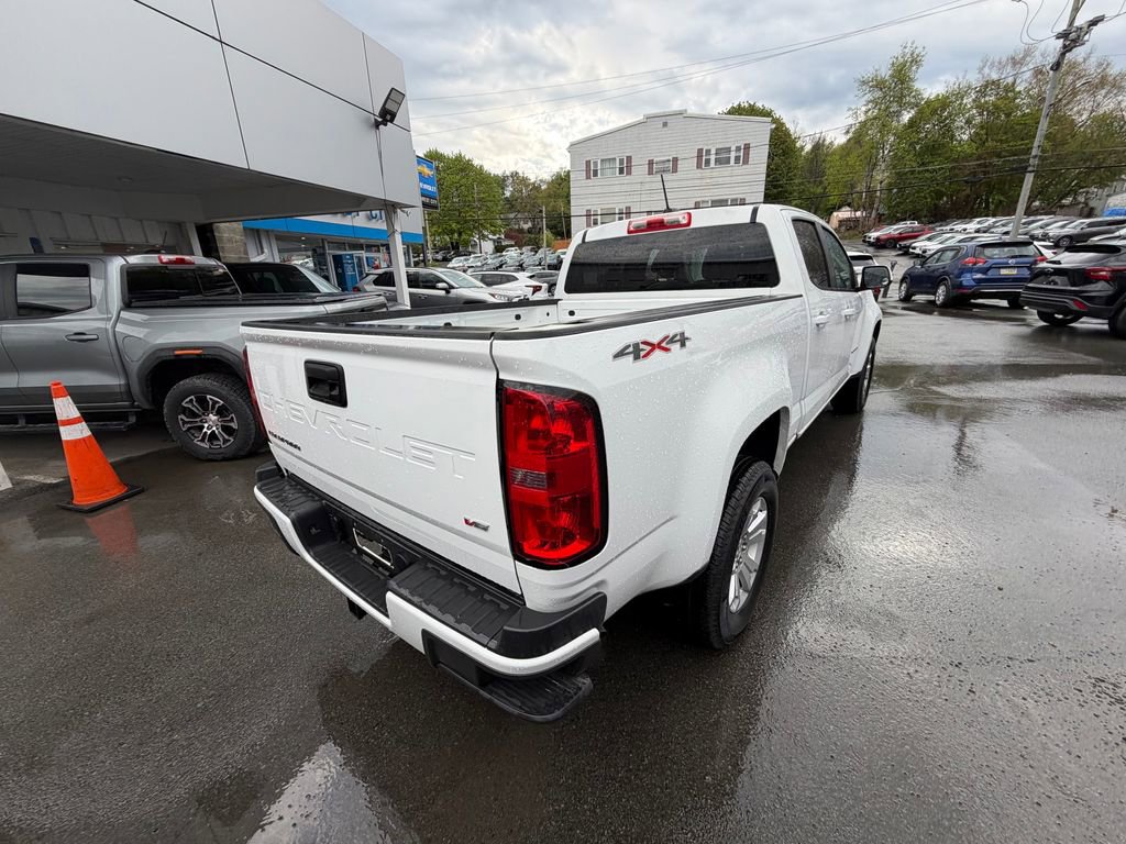 Used 2022 Chevrolet Colorado LT AWD/4WD image 5