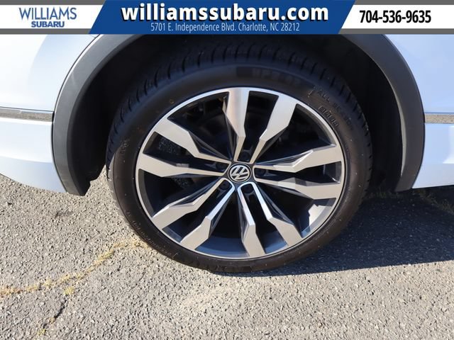 Used 2021 Volkswagen Tiguan SEL Premium R-Line AWD/4WD image 41