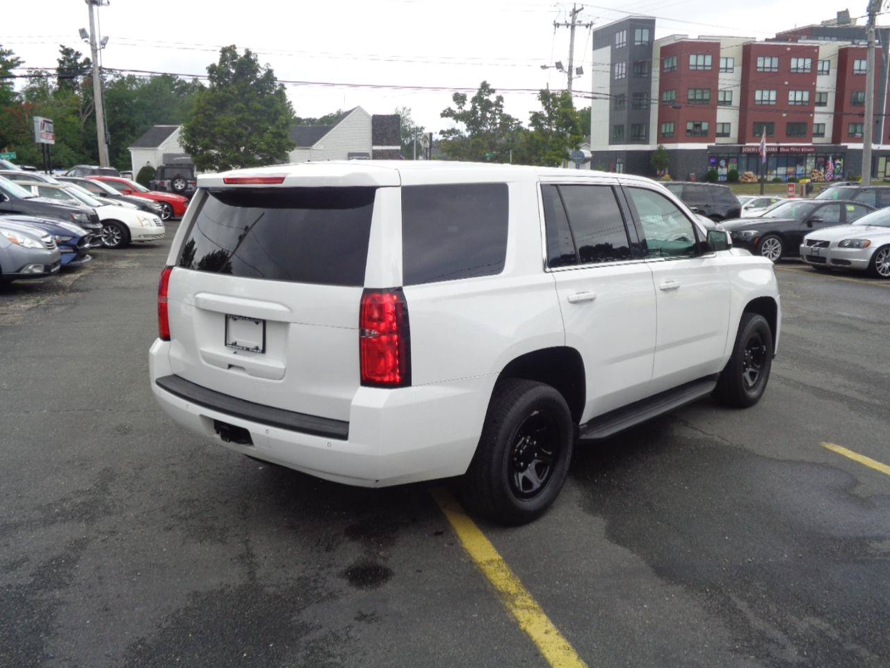 Used 2018 Chevrolet Tahoe 2WD image 16