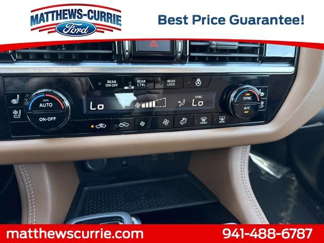Used 2023 Nissan Pathfinder Platinum image 21