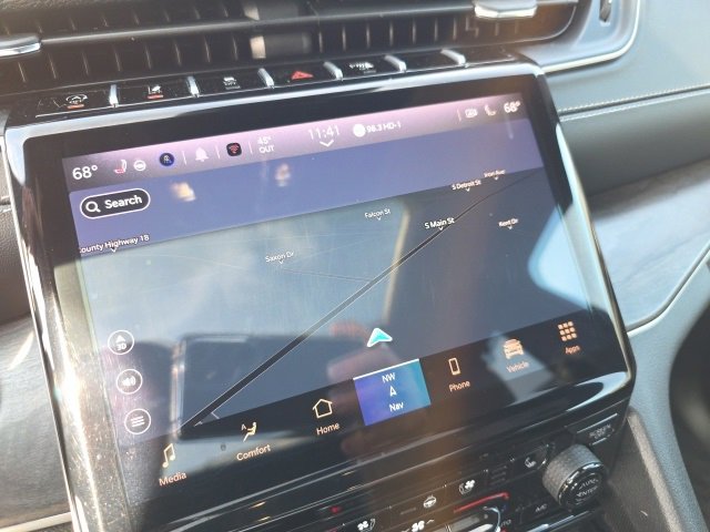 Used 2024 Jeep Grand Cherokee L Limited w/ Luxury Tech Group II image 25