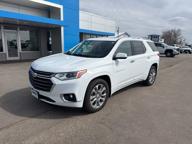 Used 2021 Chevrolet Traverse Premier AWD/4WD image 2