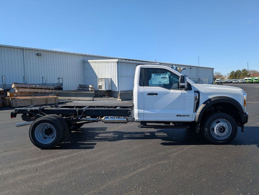 New 2026 Ford F550 4x4 Regular Cab Super Duty image 8