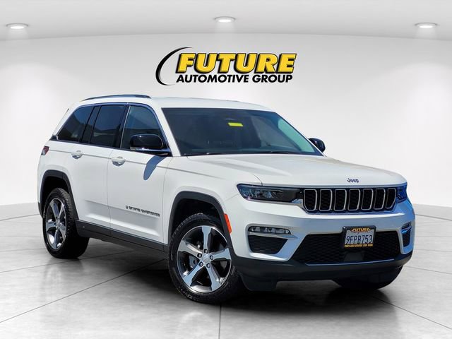 Used 2023 Jeep Grand Cherokee Limited AWD/4WD image 1