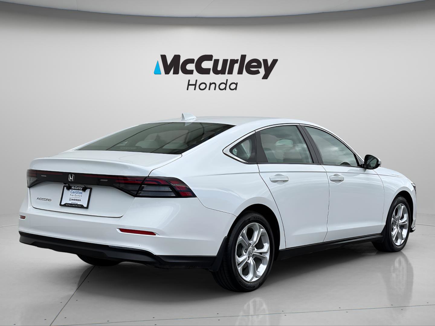 Certified 2024 Honda Accord LX image 3