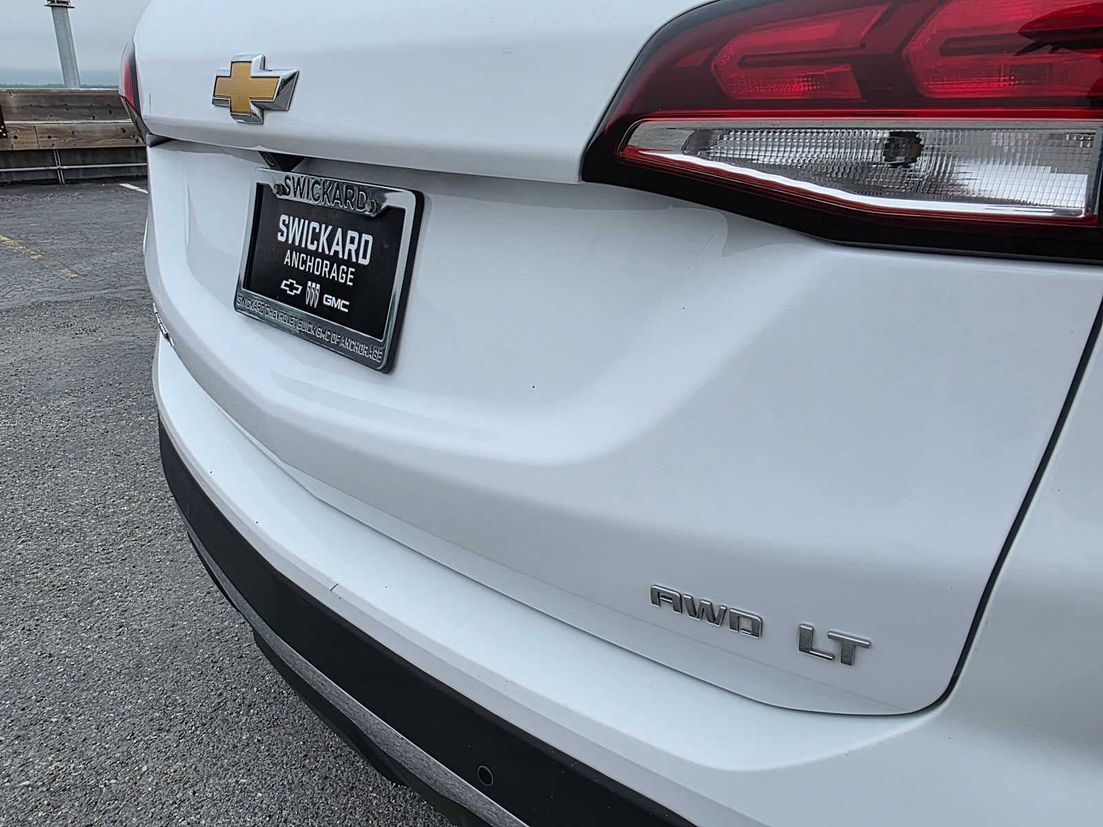Used 2024 Chevrolet Equinox LT AWD/4WD image 14