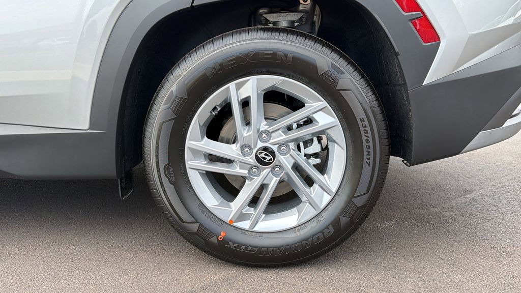 New 2026 Hyundai Tucson SE image 20