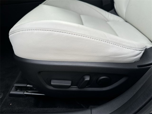 Certified 2025 MAZDA CX-30 AWD 2.5 S w/ Premium Package image 12