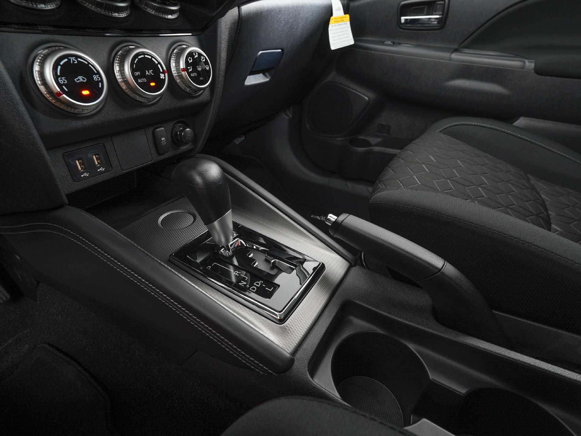 New 2027 Mitsubishi Outlander Sport ES FWD image 15
