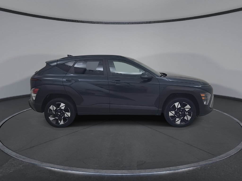 Used 2025 Hyundai Kona SEL AWD/4WD image 17