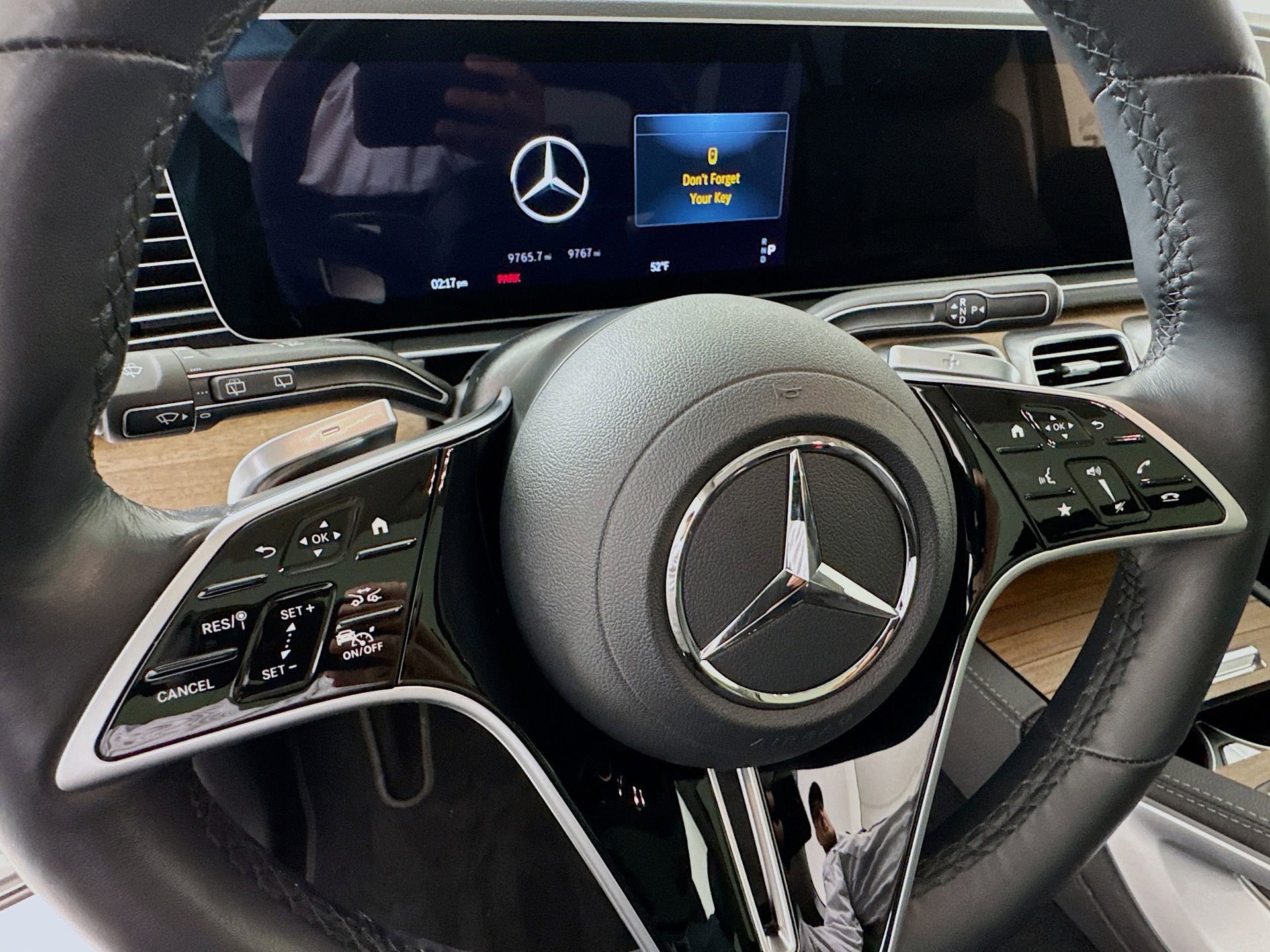Certified 2025 Mercedes-Benz GLE 350 4MATIC image 12