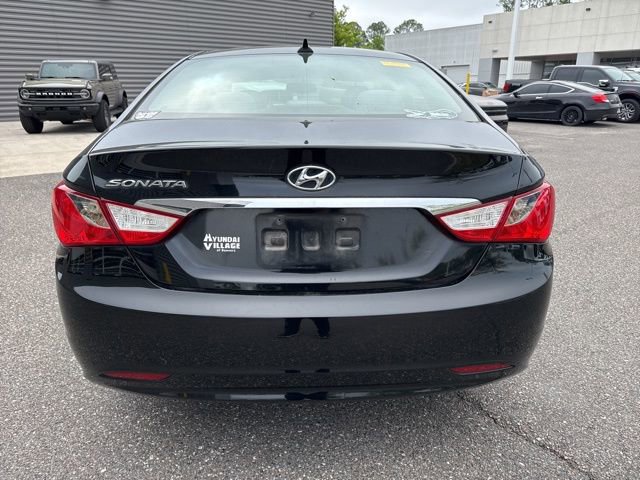 Used 2013 Hyundai Sonata GLS w/ Popular Equipment Pkg image 4