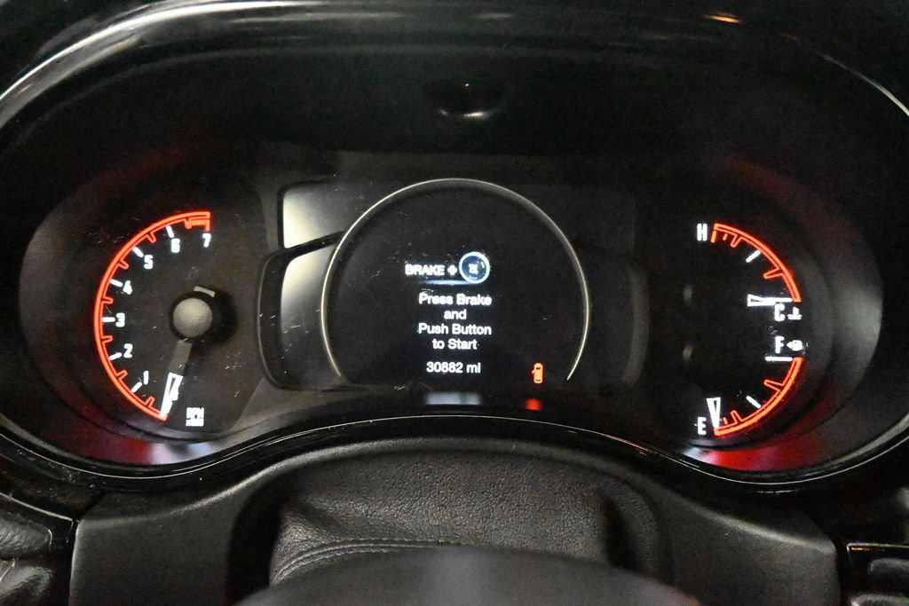 Used 2021 Dodge Durango GT w/ Blacktop Package AWD/4WD image 10