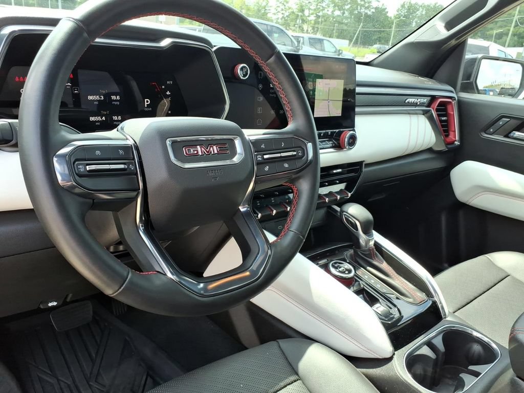 Used 2024 GMC Canyon AT4X AWD/4WD image 22