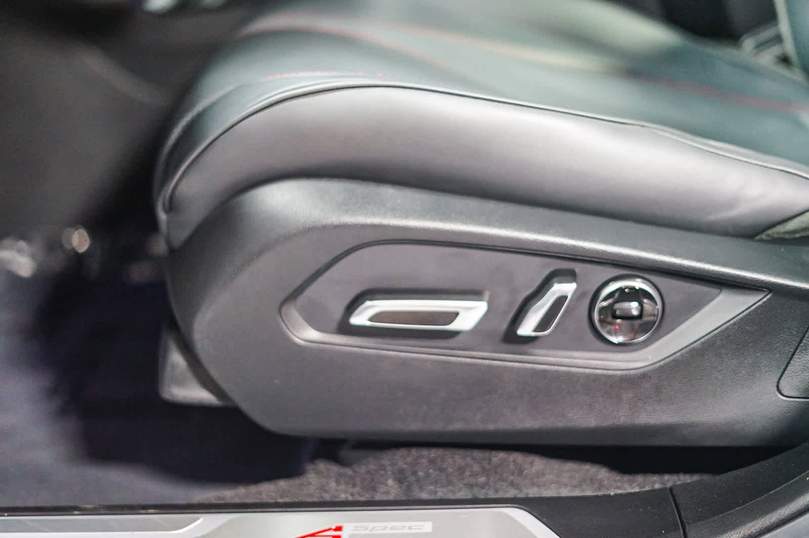 Used 2025 Acura RDX A-Spec image 27