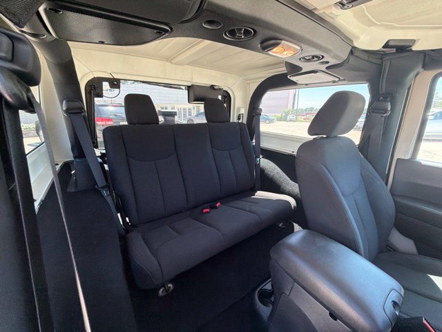 Used 2016 Jeep Wrangler Sport w/ Quick Order Package 24S AWD/4WD image 14