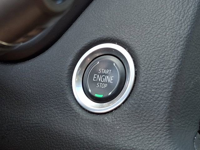 Used 2023 Cadillac XT4 Premium Luxury w/ Enhanced Visibility Package image 20