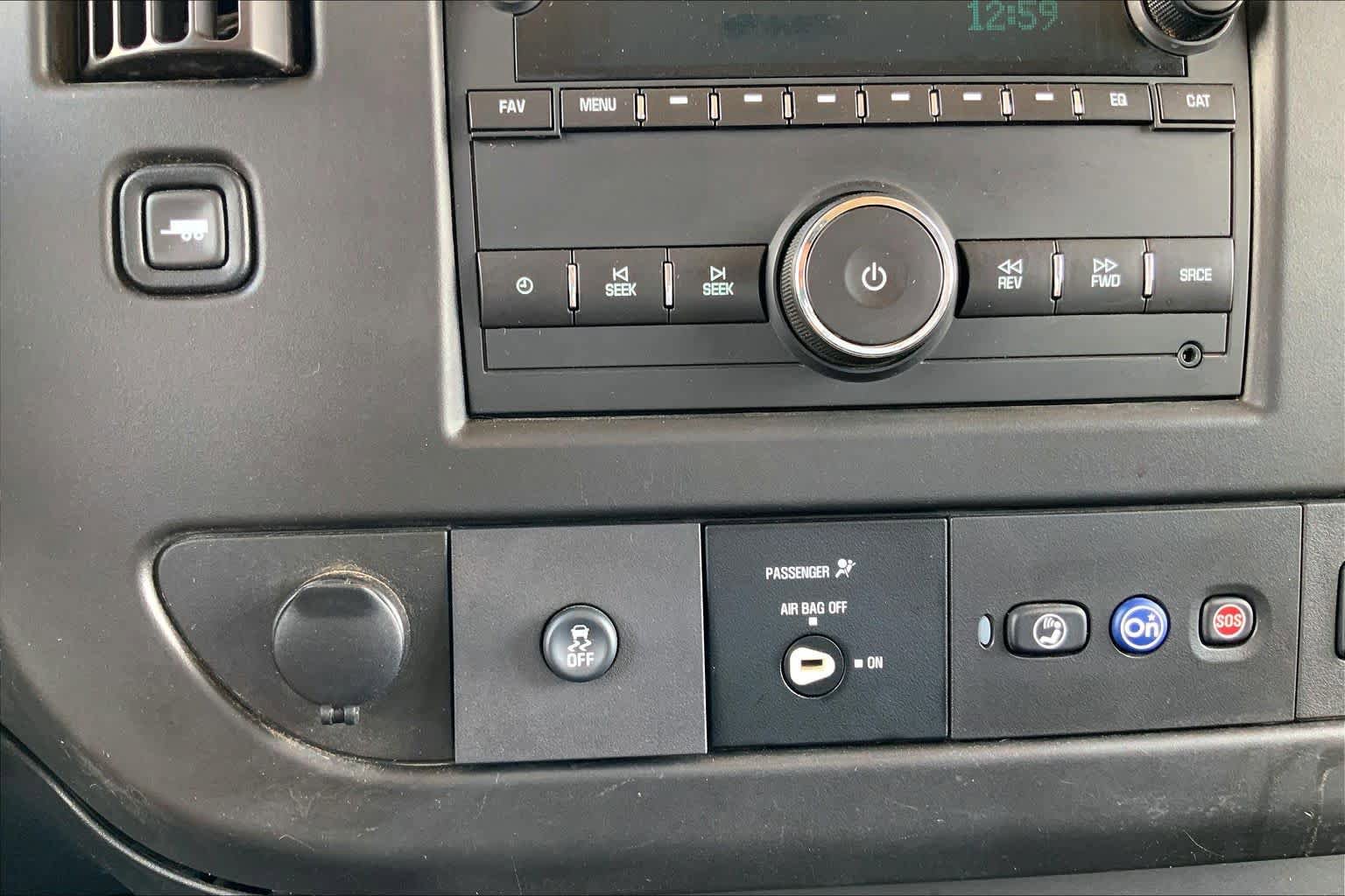 Used 2019 Chevrolet Express 3500 LT w/ LT Preferred Equipment Group RWD image 28