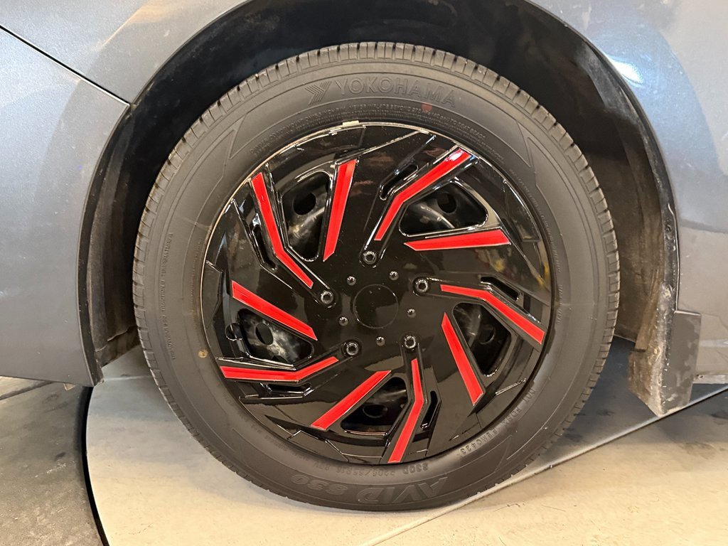 Used 2022 Subaru Impreza 2.0i image 23