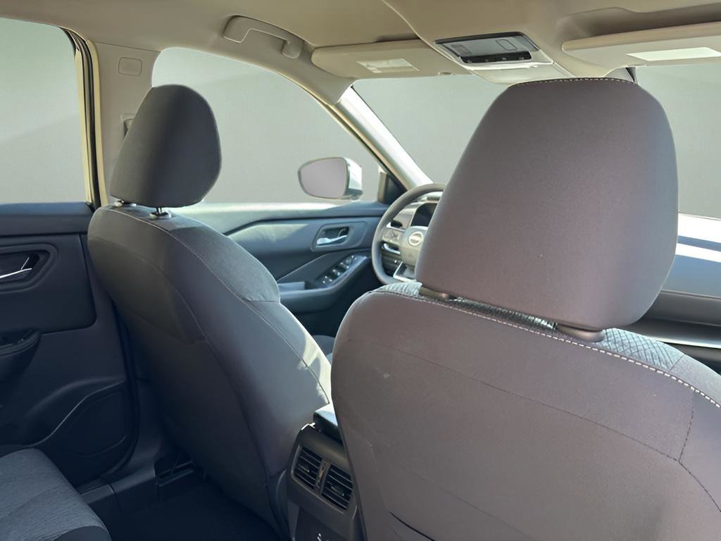 New 2026 Nissan Rogue SV w/ Cold Weather Package AWD/4WD image 8