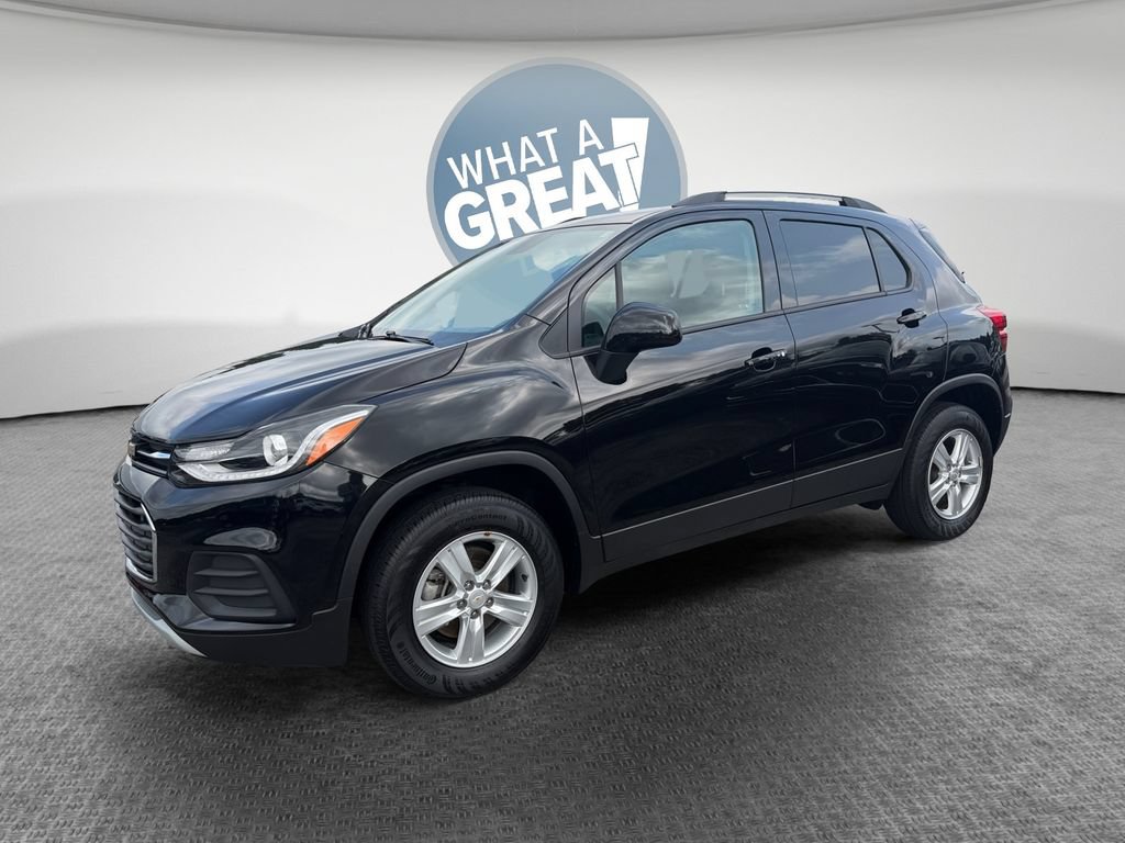Certified 2022 Chevrolet Trax LT w/ LT Convenience Package AWD/4WD image 8