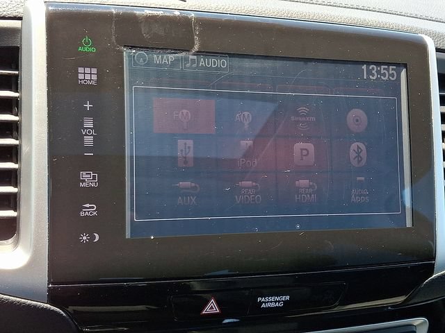 Used 2016 Honda Pilot Touring image 12