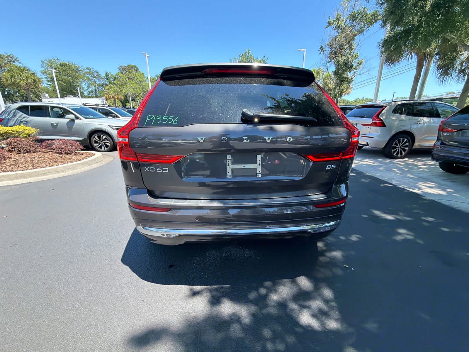 Used 2023 Volvo XC60 B5 Plus w/ Protection Package Premier FWD image 14