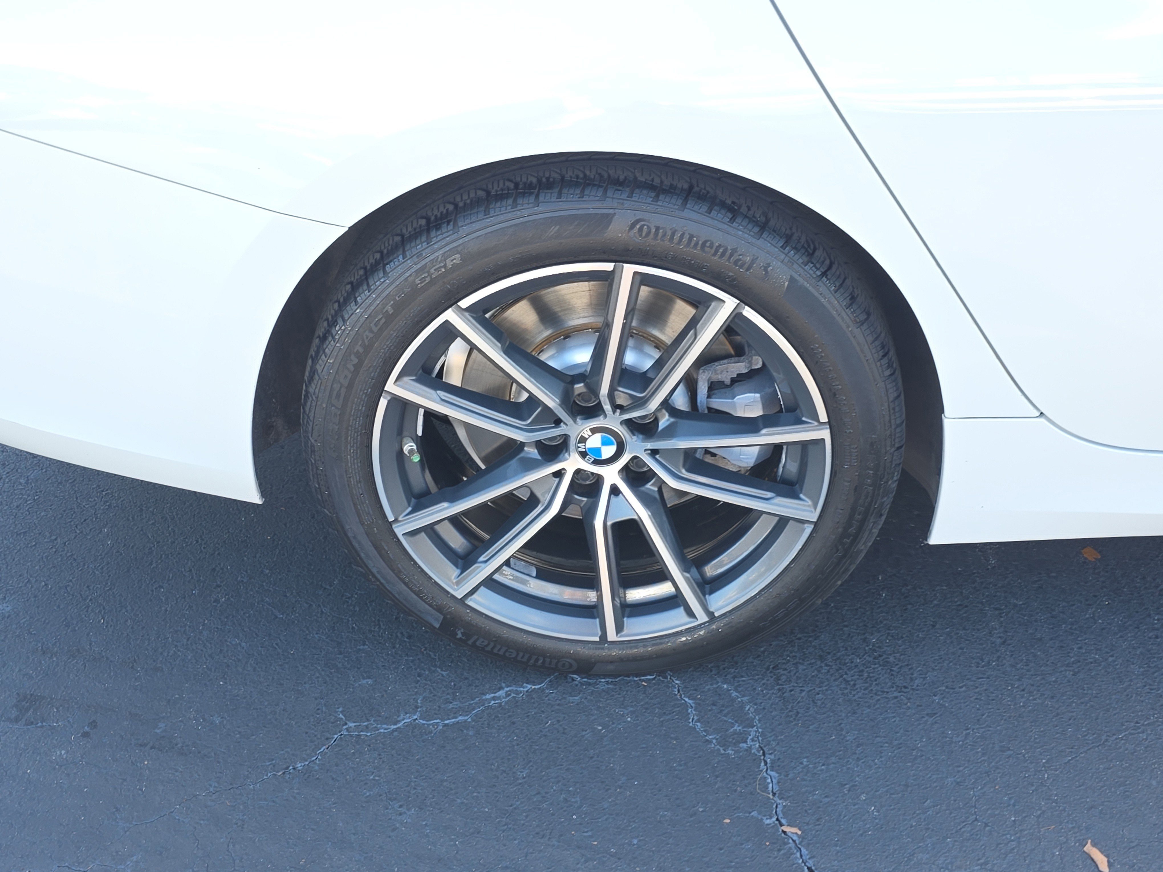 Used 2021 BMW 330e w/ Convenience Package image 6