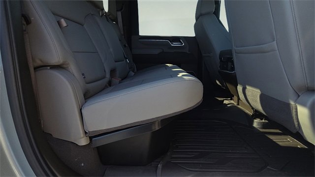 New 2026 GMC Sierra 2500 SLT w/ SLT Premium Package image 17