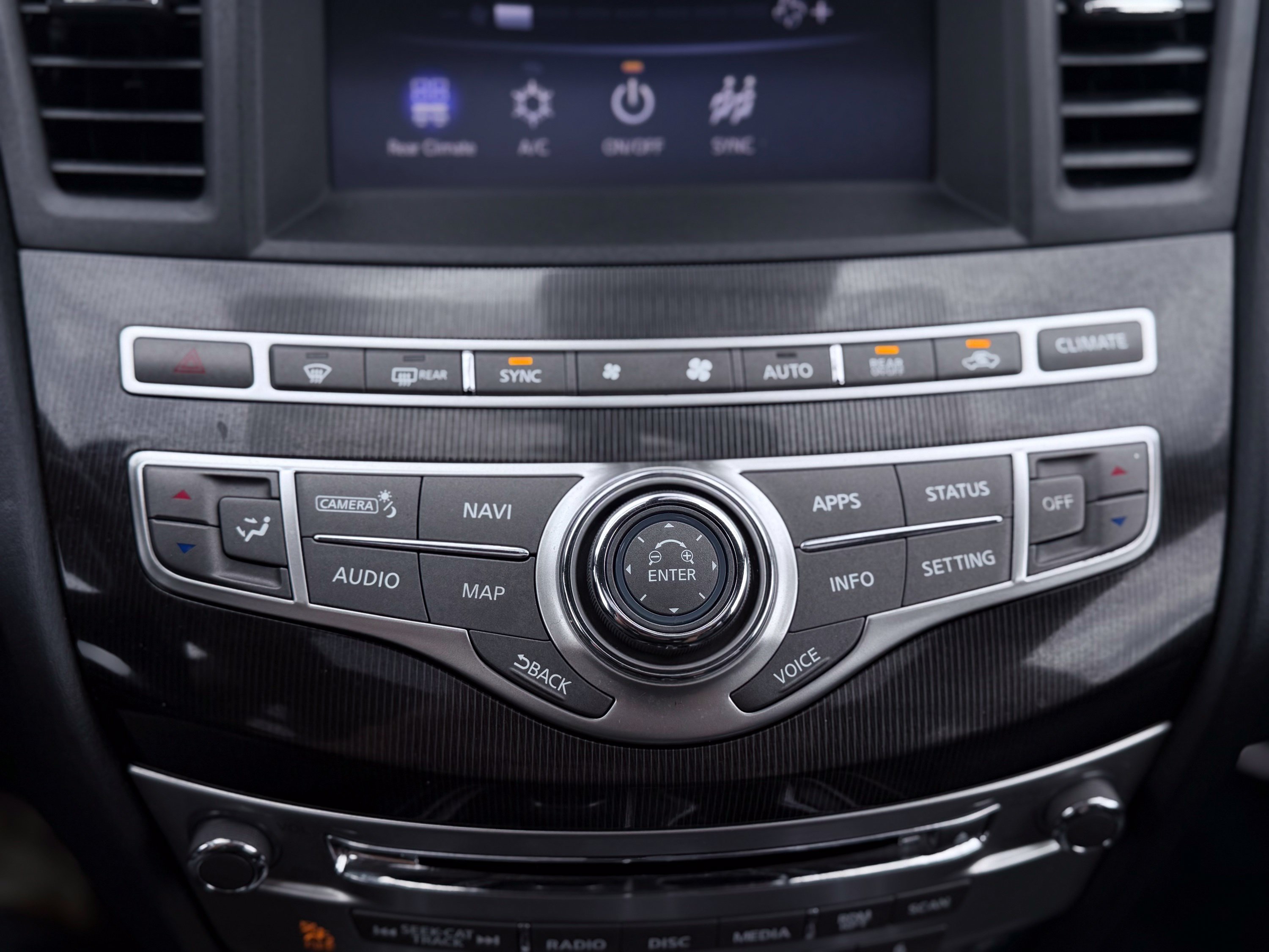 Used 2019 INFINITI QX60 Luxe w/ Essential Package AWD/4WD image 36