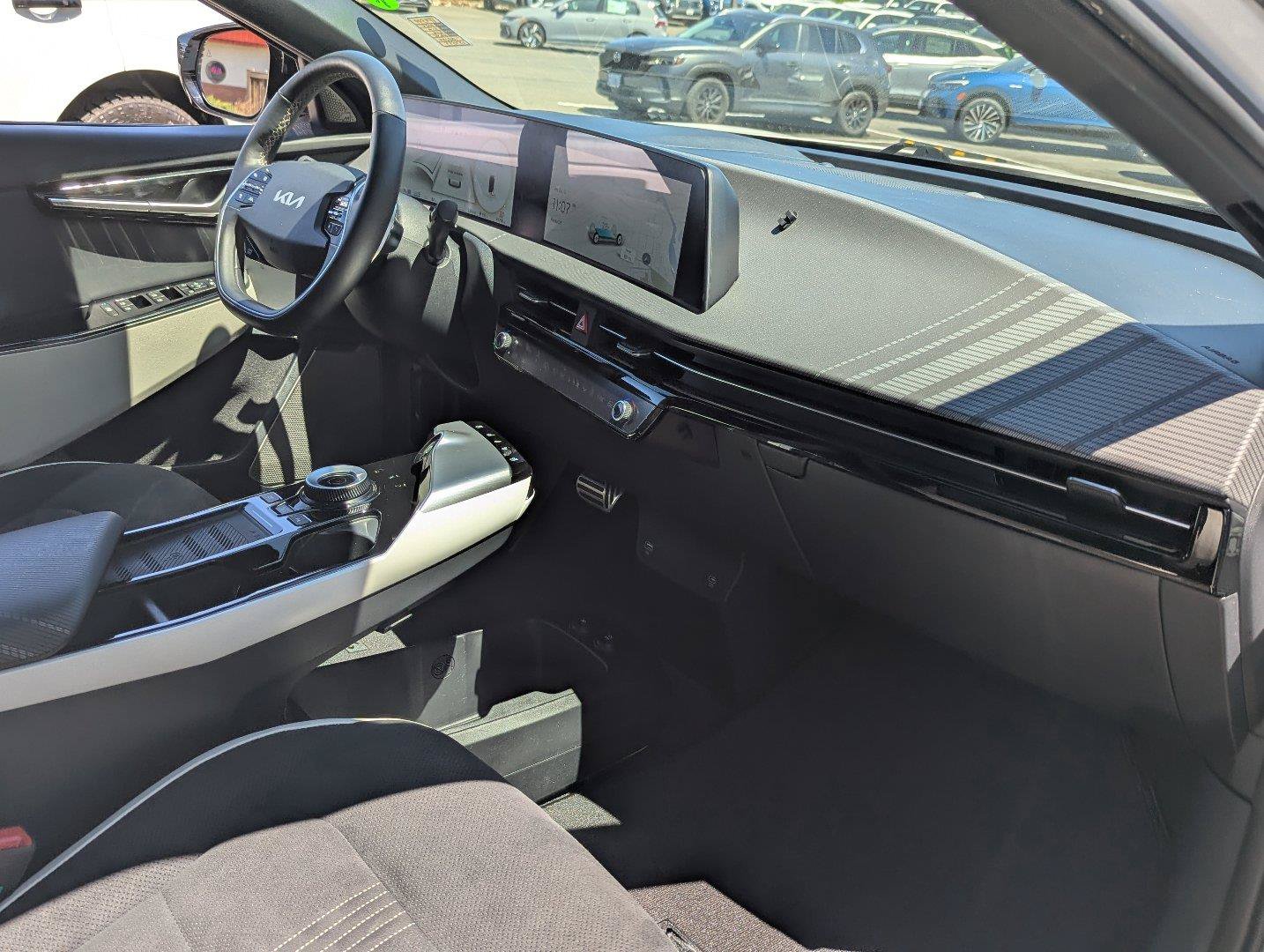 Used 2024 Kia EV6 GT-Line AWD/4WD image 41