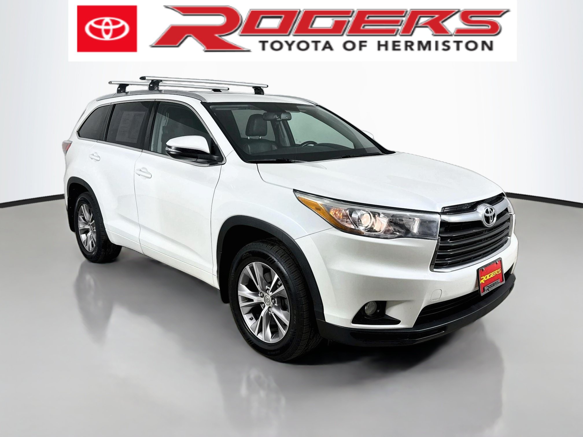 Used 2015 Toyota Highlander XLE AWD/4WD image 1