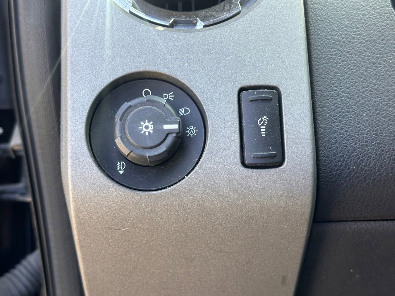 Used 2012 Ford F350 Lariat w/ Lariat Ultimate Pkg image 28