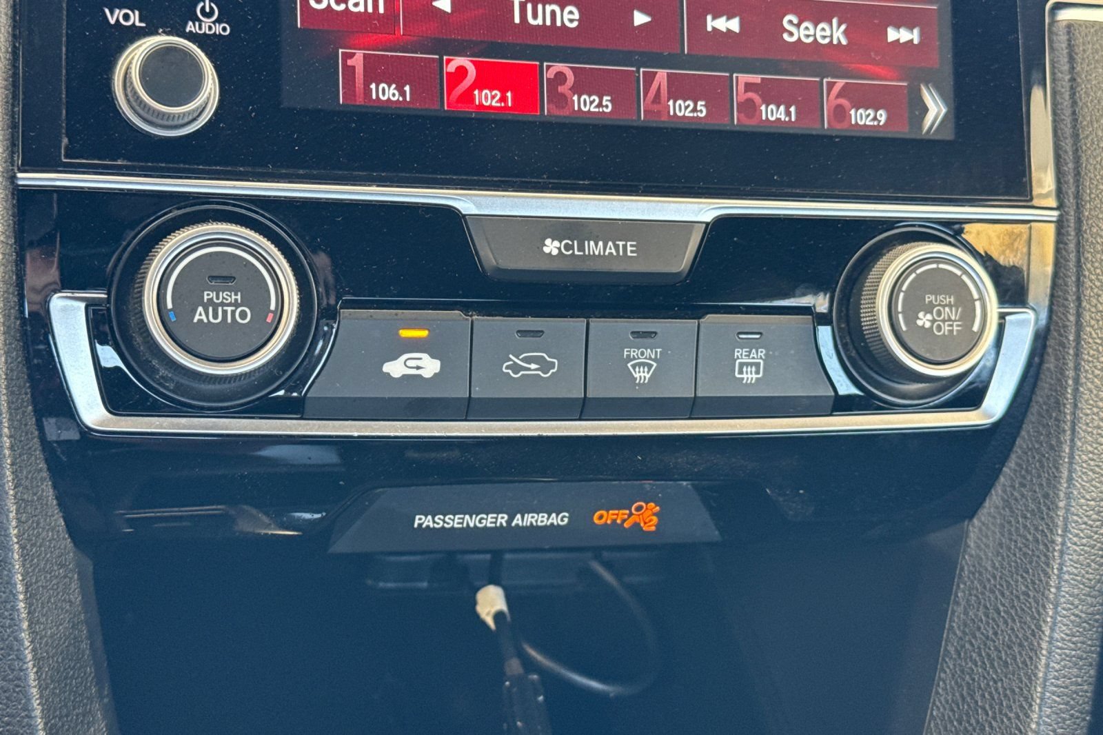 Used 2020 Honda Civic Sport image 19