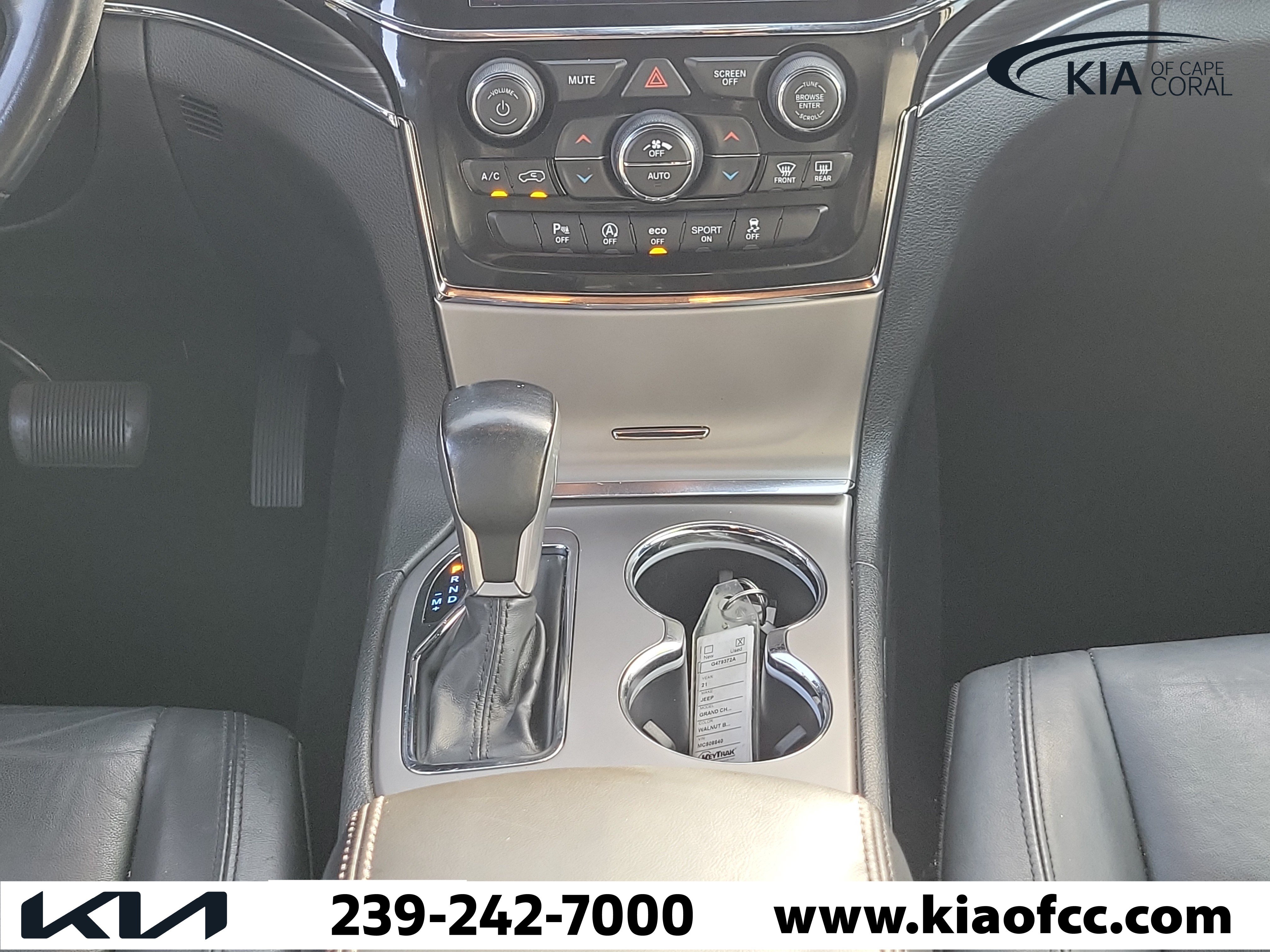 Used 2021 Jeep Grand Cherokee Limited AWD/4WD image 22