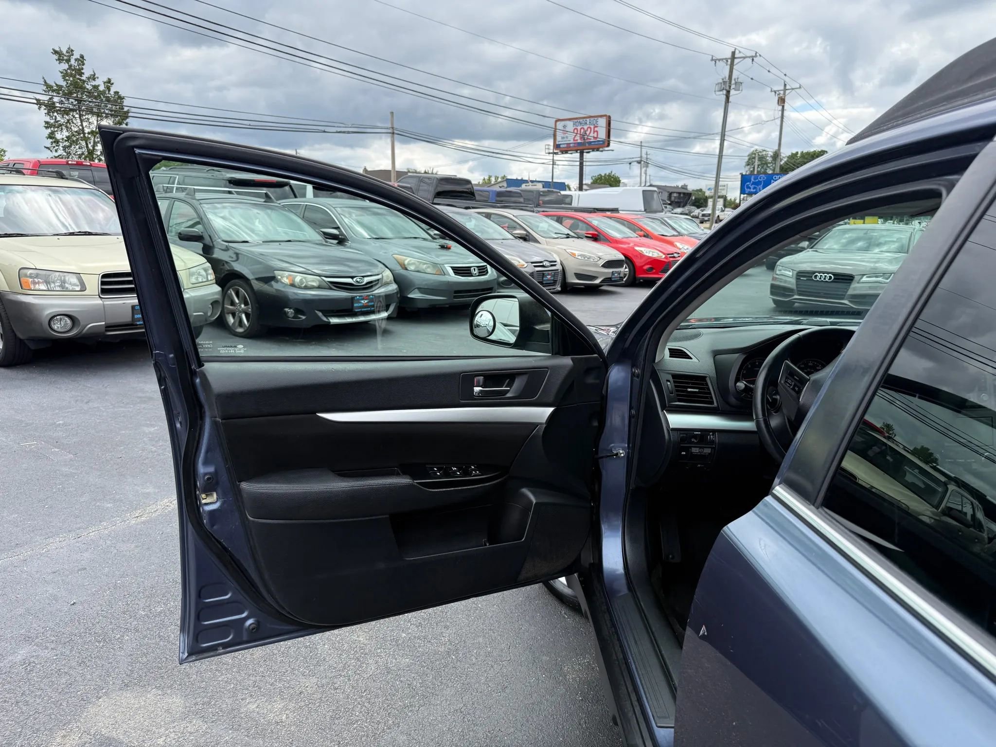 Used 2014 Subaru Outback 2.5i Premium image 31