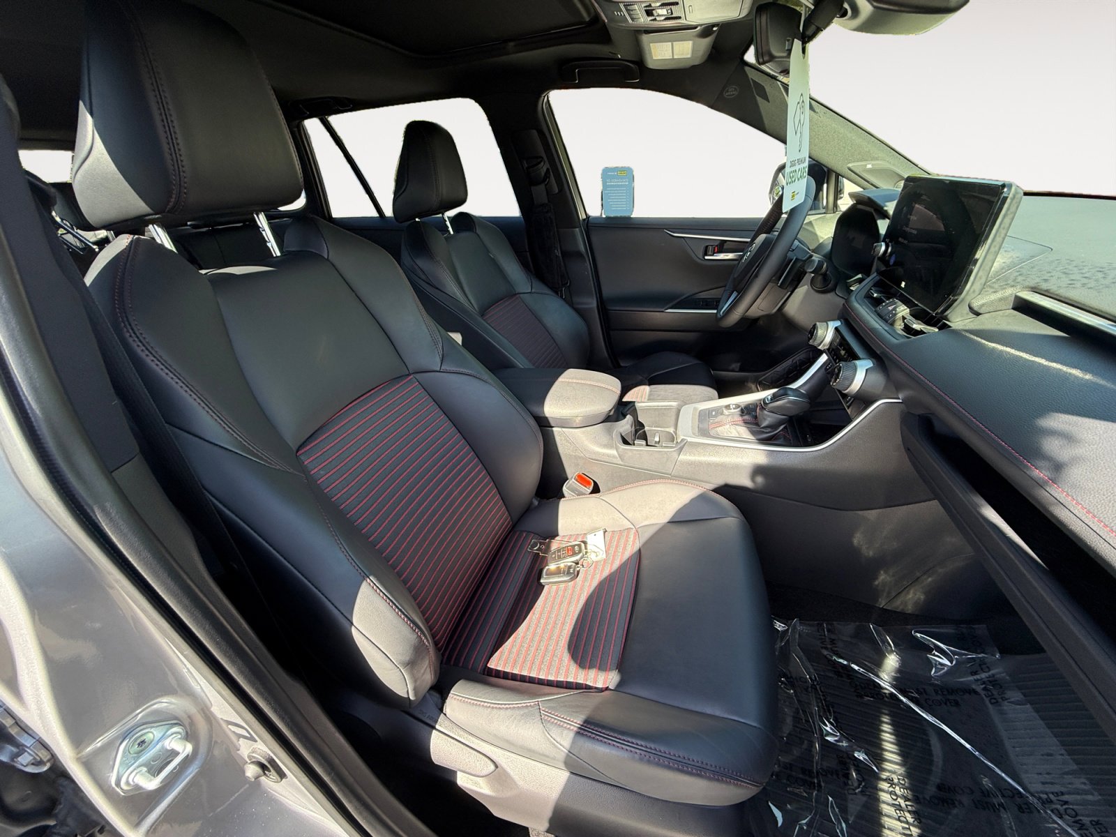 Used 2023 Toyota RAV4 XSE w/ Weather Package image 19