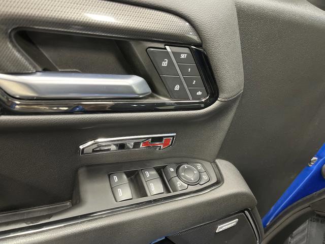 Used 2023 GMC Sierra 1500 AT4 w/ Technology Package image 30